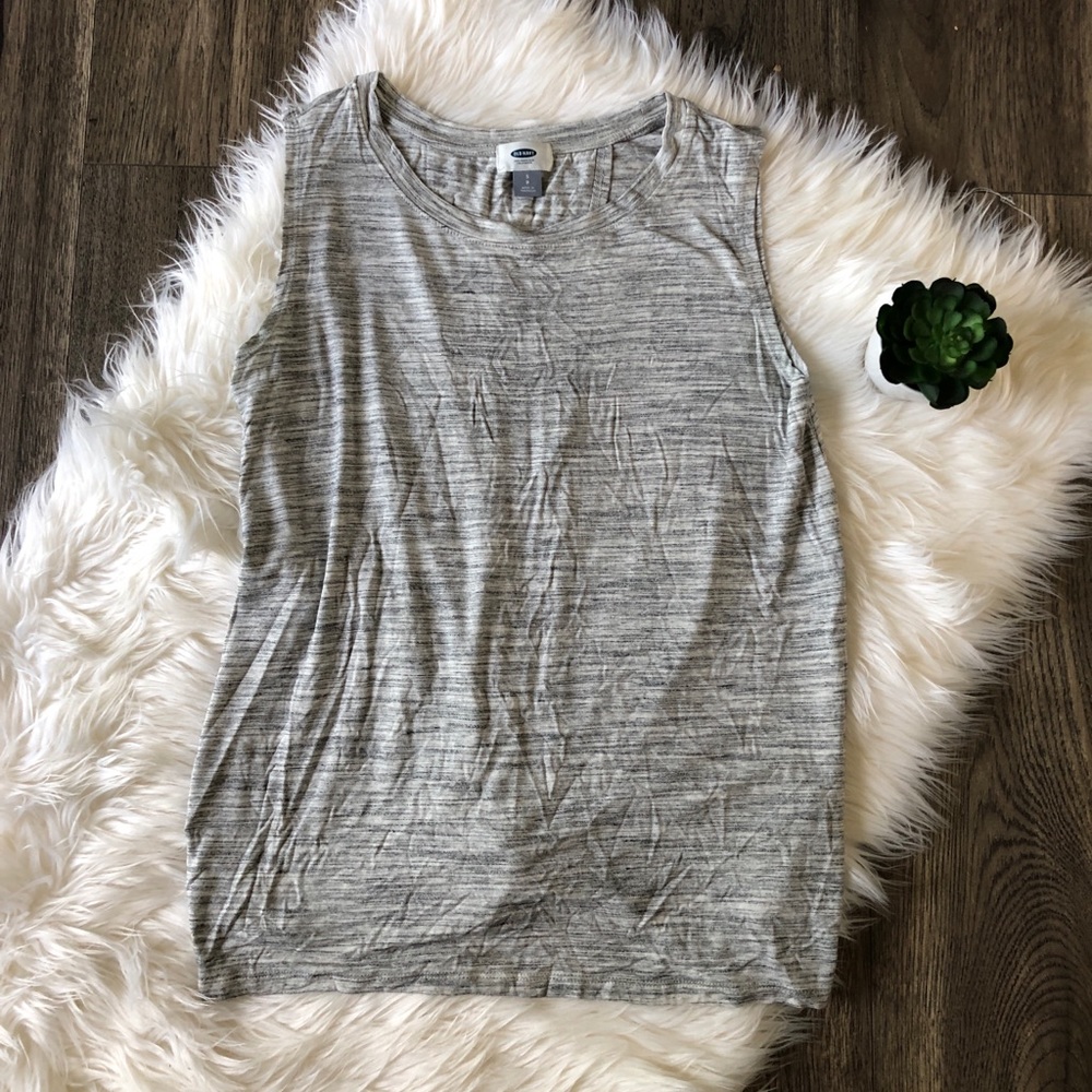 Gray Old Navy Active tank